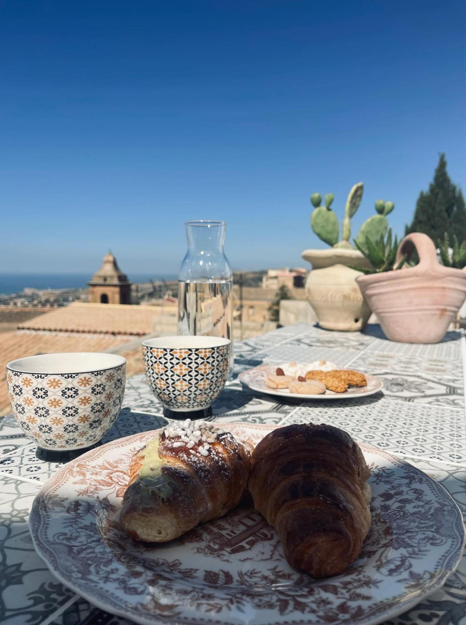 La Mennulara La Terrazza Del Centro Storico Agrigento